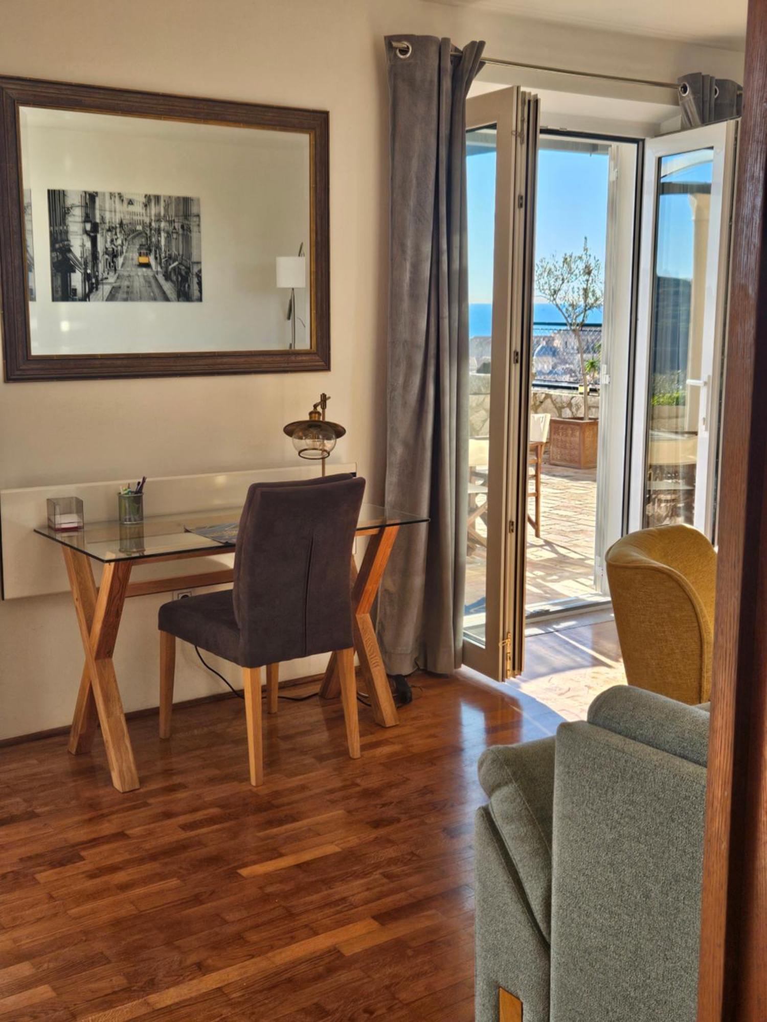 Dubrovniks Views From A Spacious Terrace Apartment *
